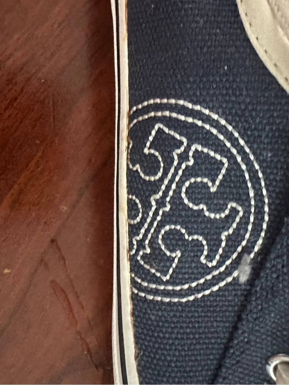 Tory Burch Women’s Sneakers Sz 6